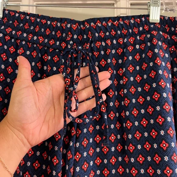 LOFT printed drawstring pants - Picture 3 of 6